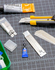 Razor Replacement Blade with Tube (8/Tube)