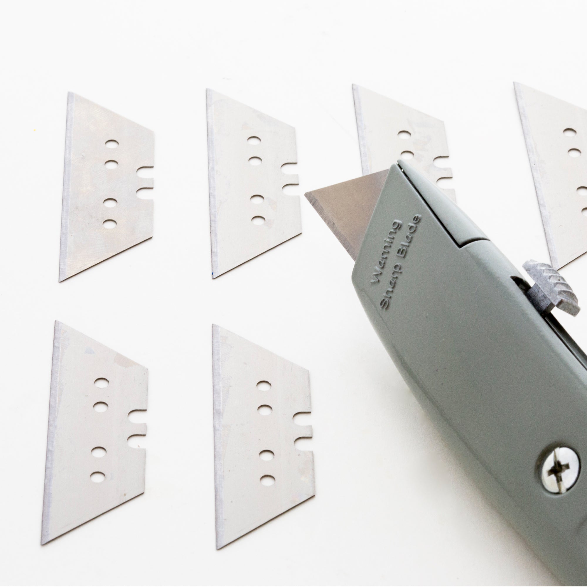 Utility Knife Replacement Blade with tube (8/Tube)