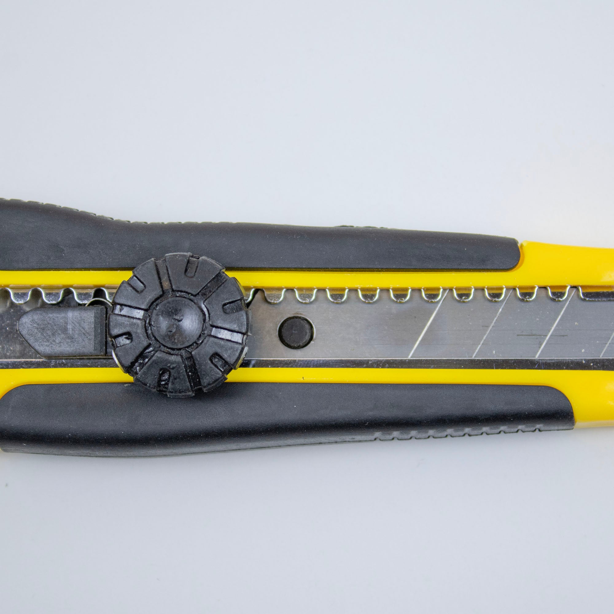 Steel Top Multipurpose Cutter w/ Cushion Grip