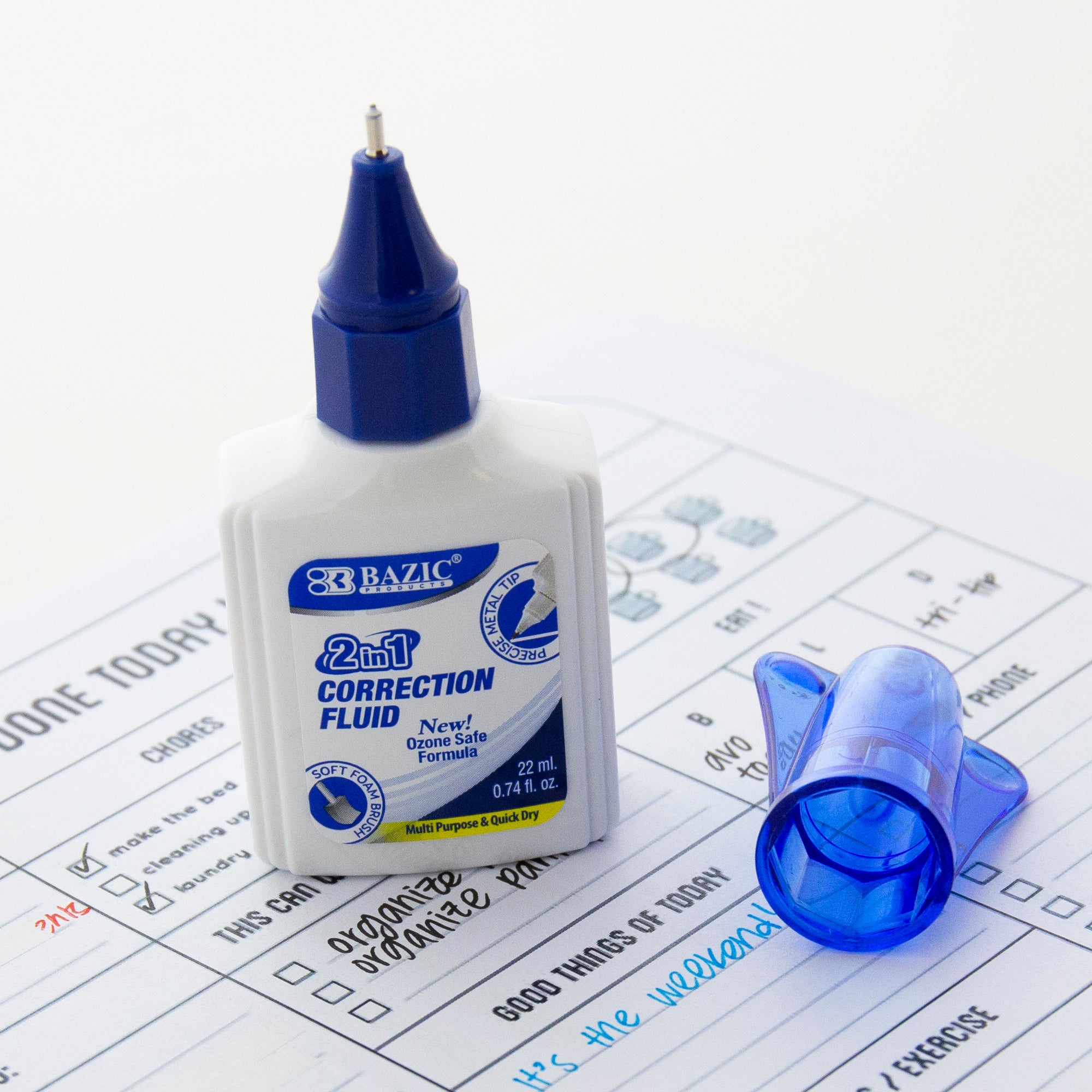 0.74 FL OZ (22 mL) 2 in 1 Correction w/ Foam Brush Applicator & Pen Tip