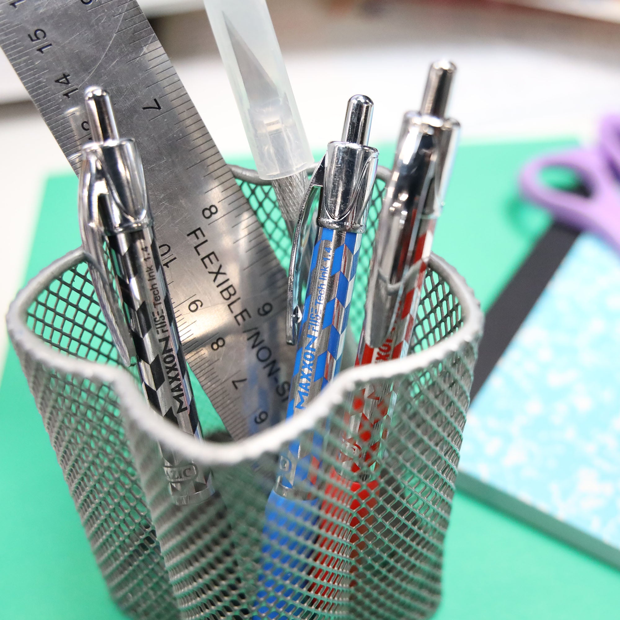 Maxxon 1.4 mm Tip Asst. Color FUSE Tech Ink Retractable Pen w/ Cushion Grip (4/Pack)