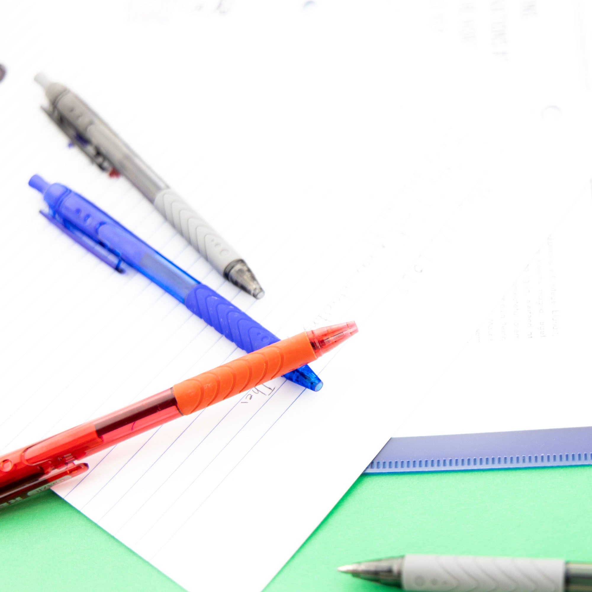 Reva Asst. Color Retractable Pen w/ Cushion Grip (8/Pack)