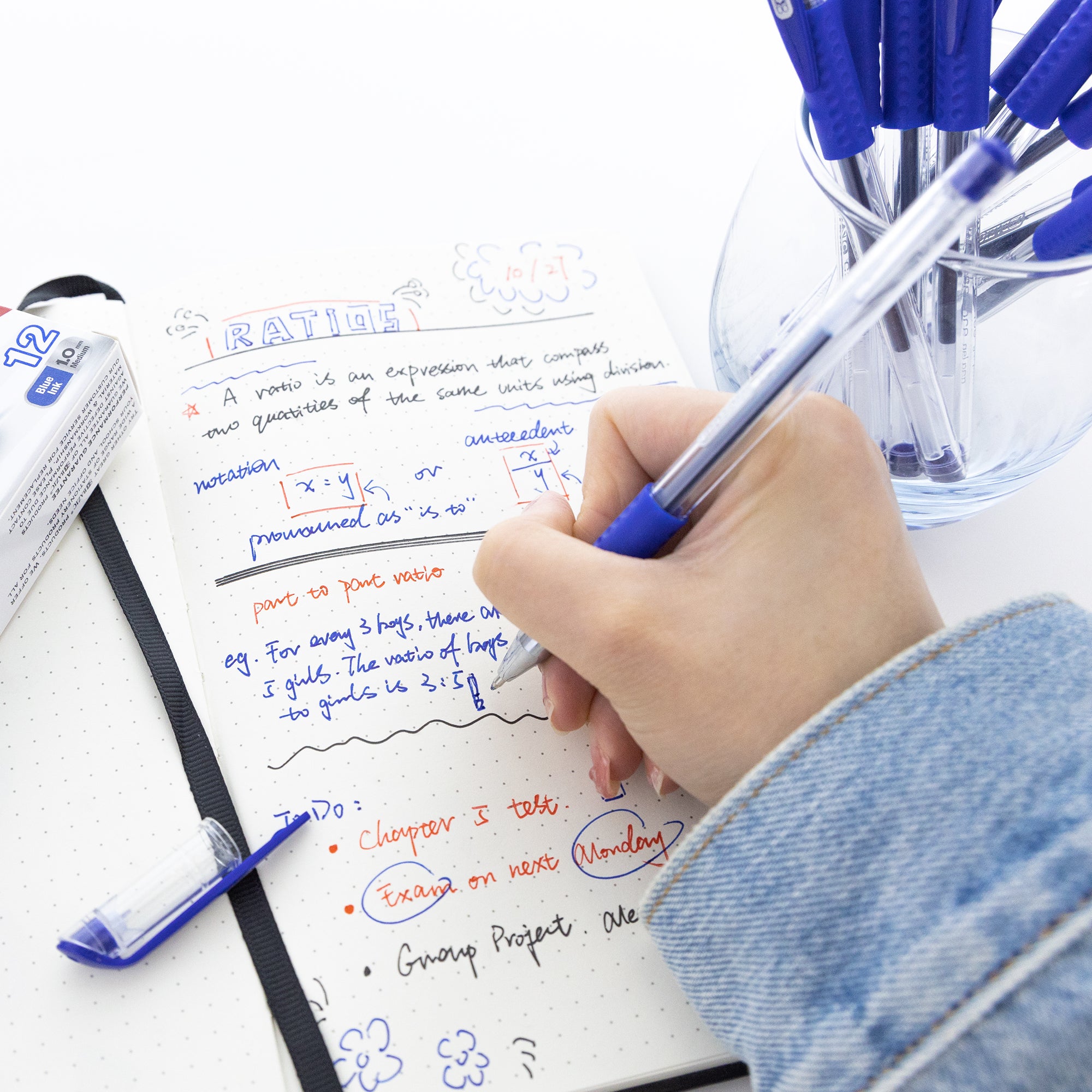 Essence Blue Gel Pen w/ Cushion Grip (12/Box)