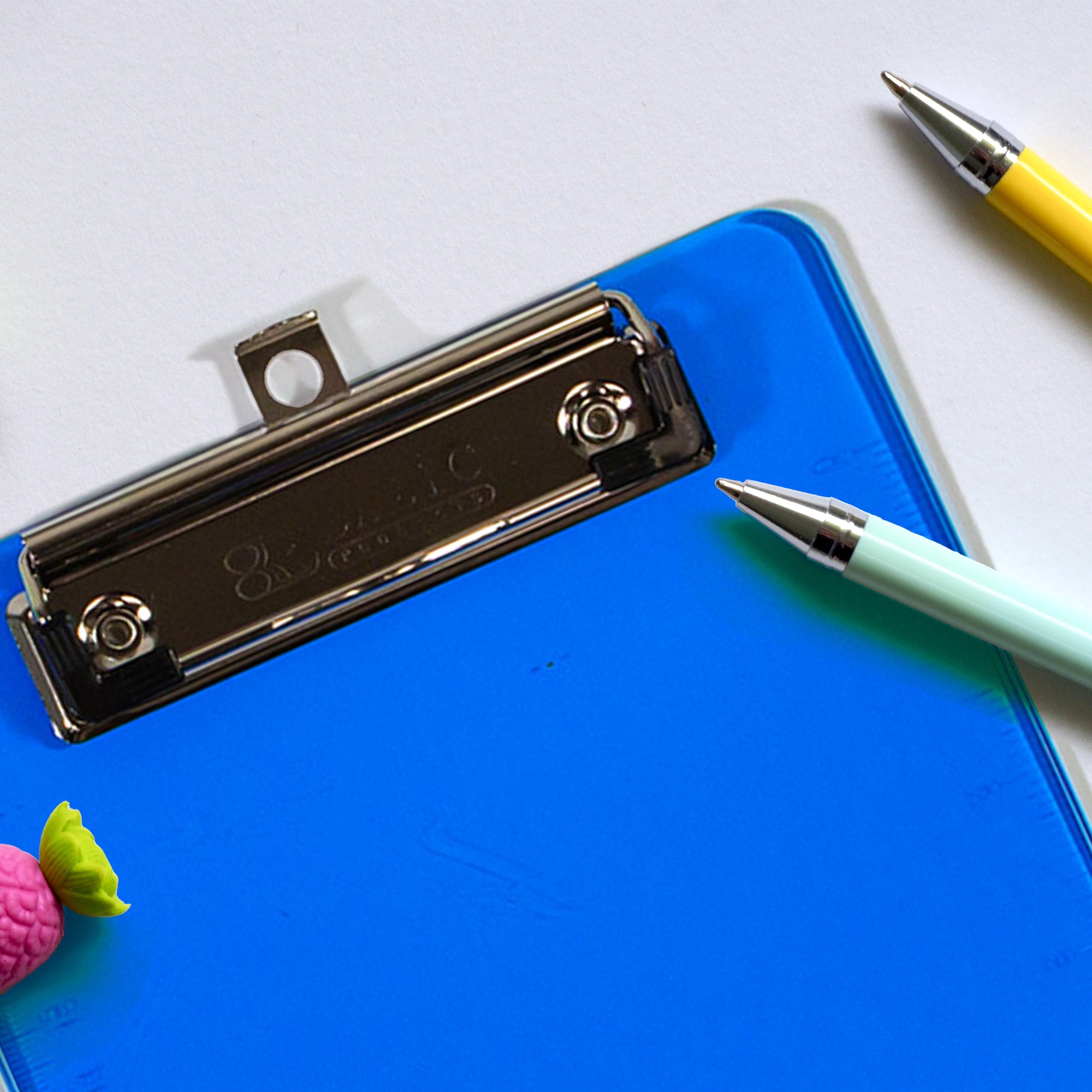 Memo Size Plastic Clipboard w/ Low Profile Clip