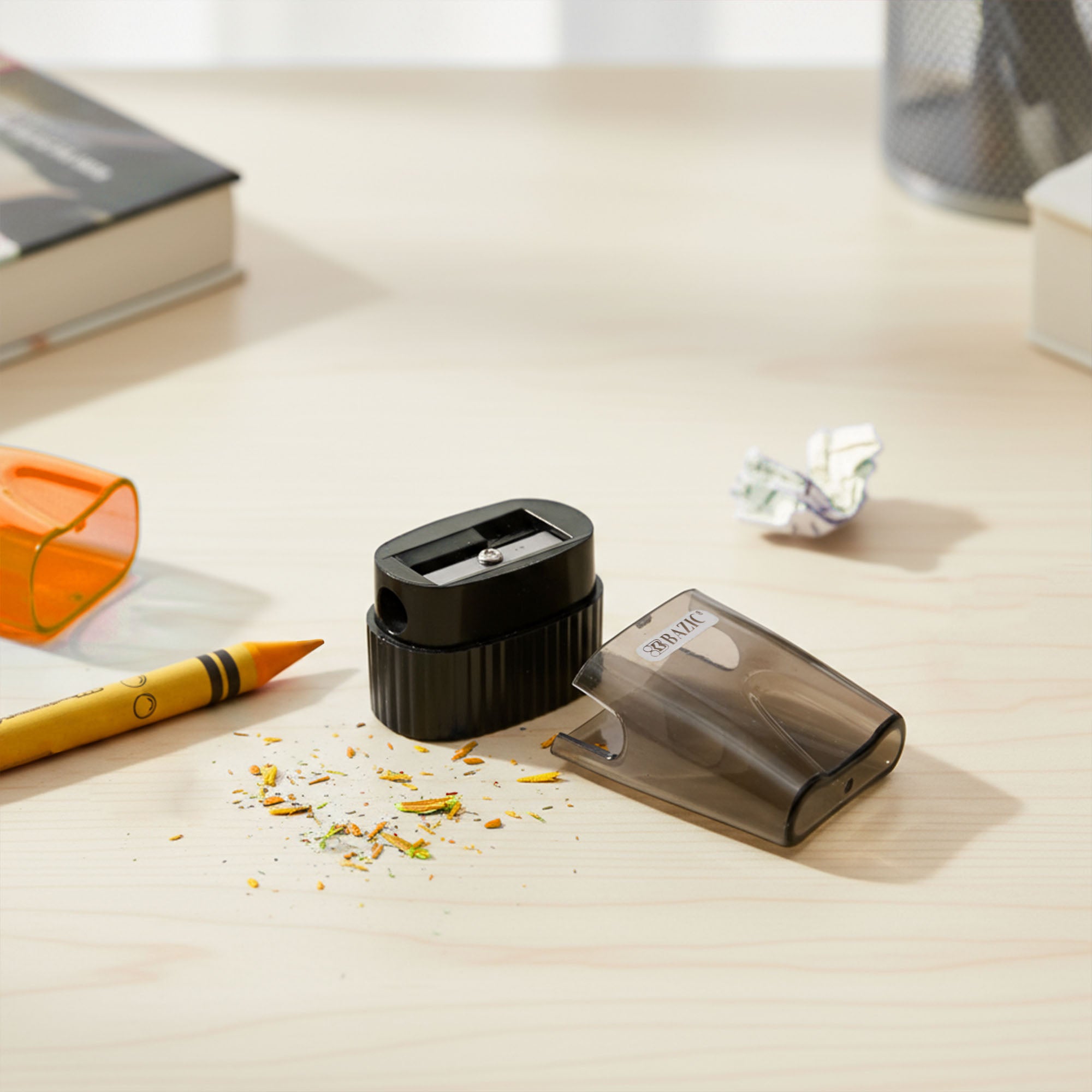 Remi Sharpener w/ Receptacle