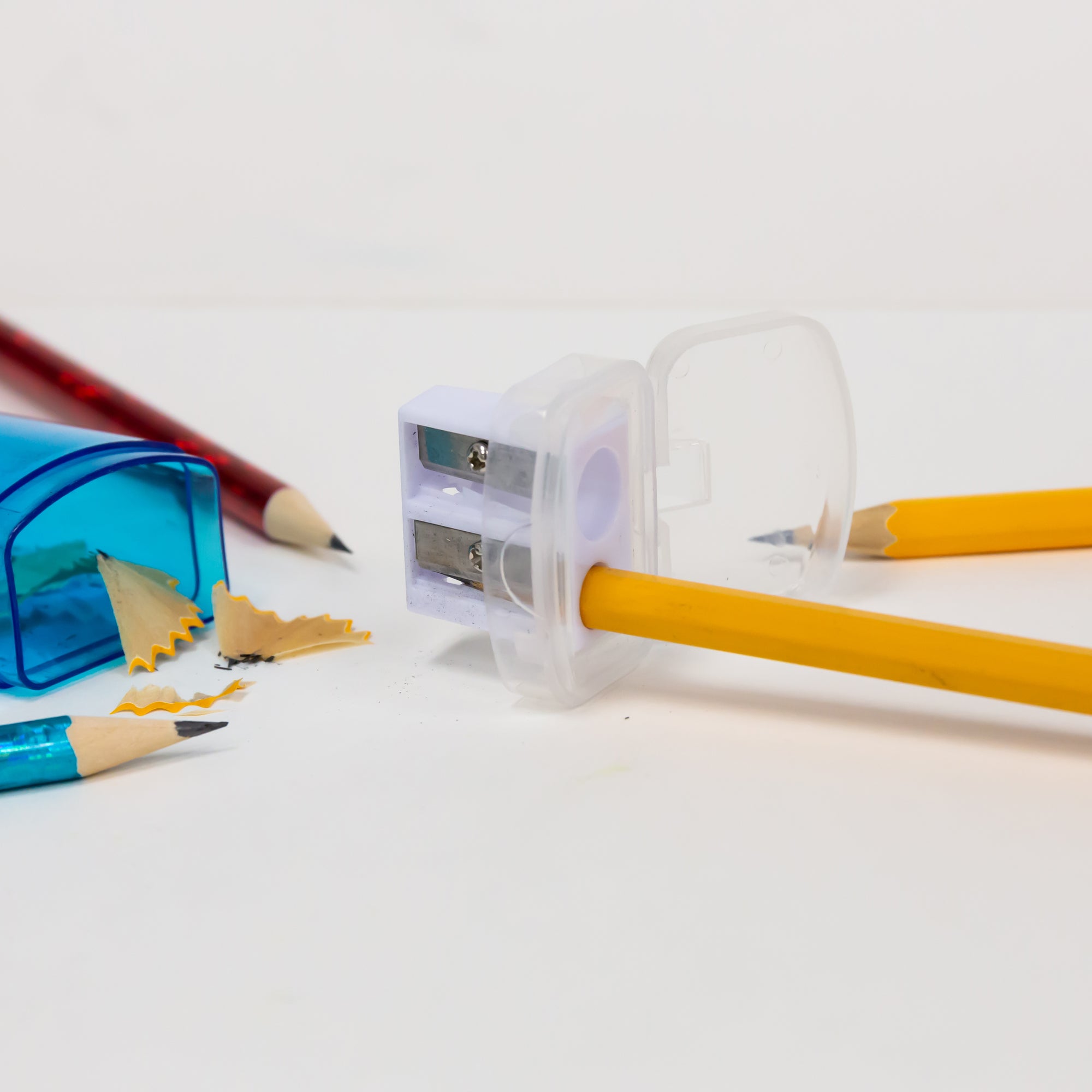 Victor Dual Hole Sharpener w/ Lid & Receptacle (BULK)