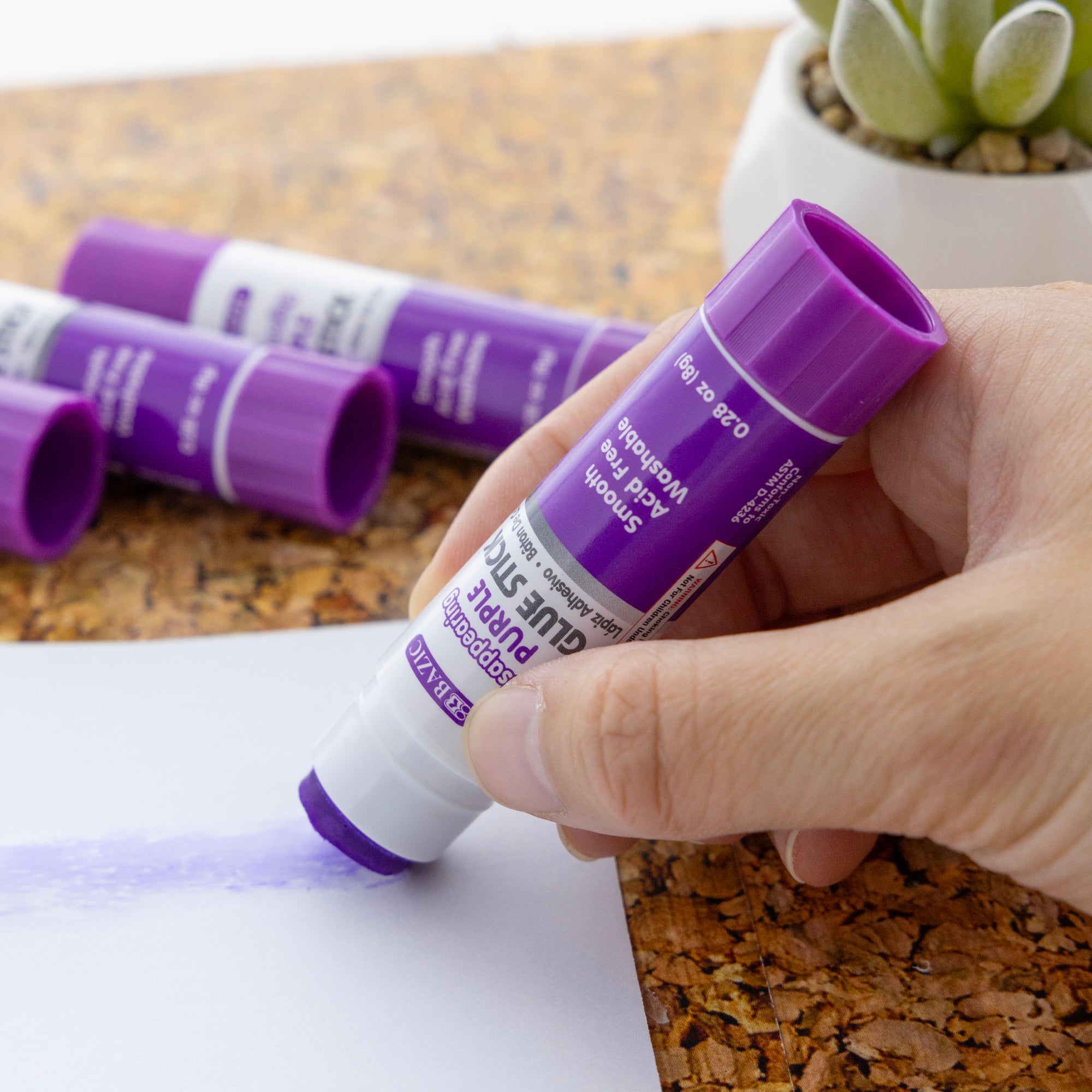 0.28 oz (8g) Washable Disappearing Purple Glue Stick