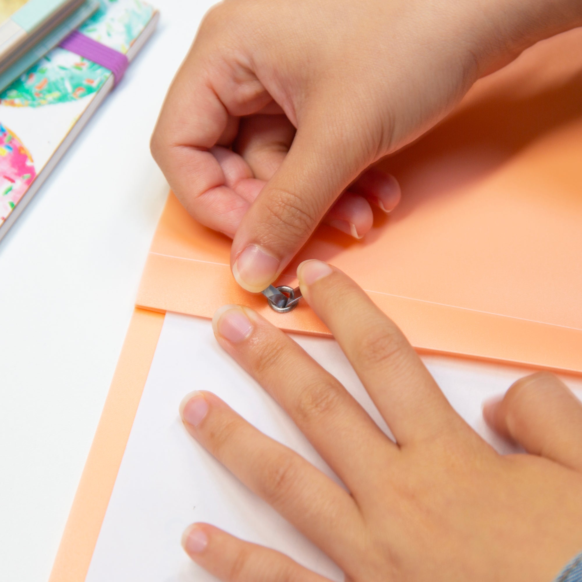 Pastel Color 2-Pocket Poly Portfolio w/ 3 Prongs