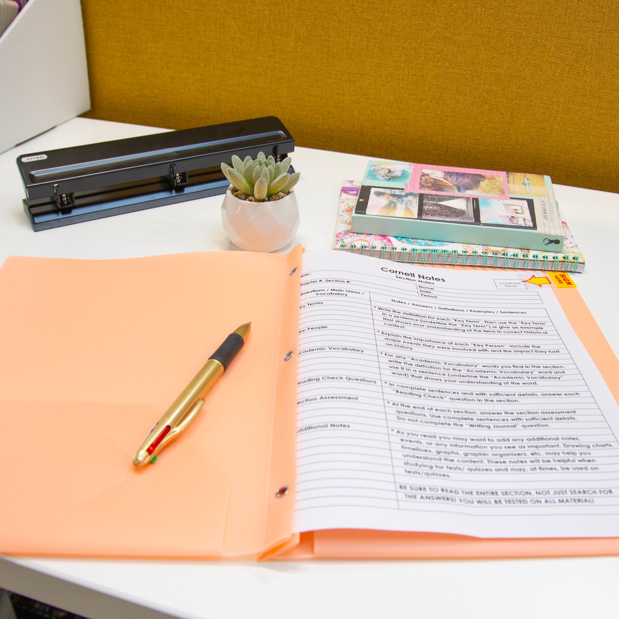 Pastel Color 2-Pocket Poly Portfolio w/ 3 Prongs