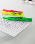 Desk Style Fluorescent Highlighters (3/Pack)