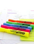 Desk Style Fluorescent Highlighters (12/Box)
