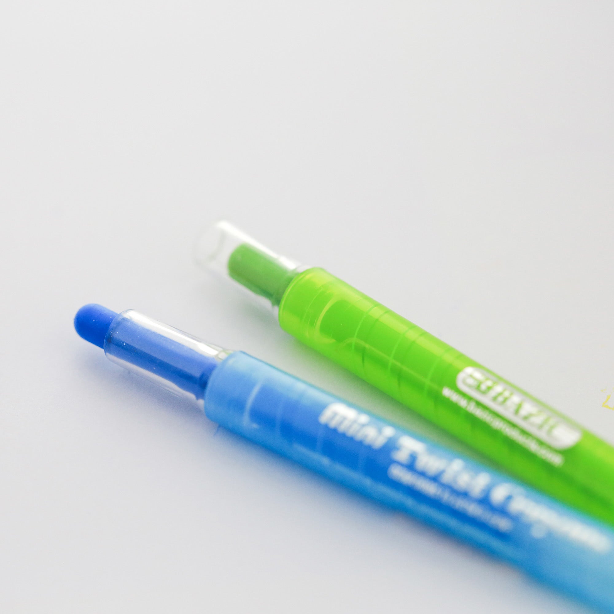 10 Color Mini Twist-Up Propelling Crayons