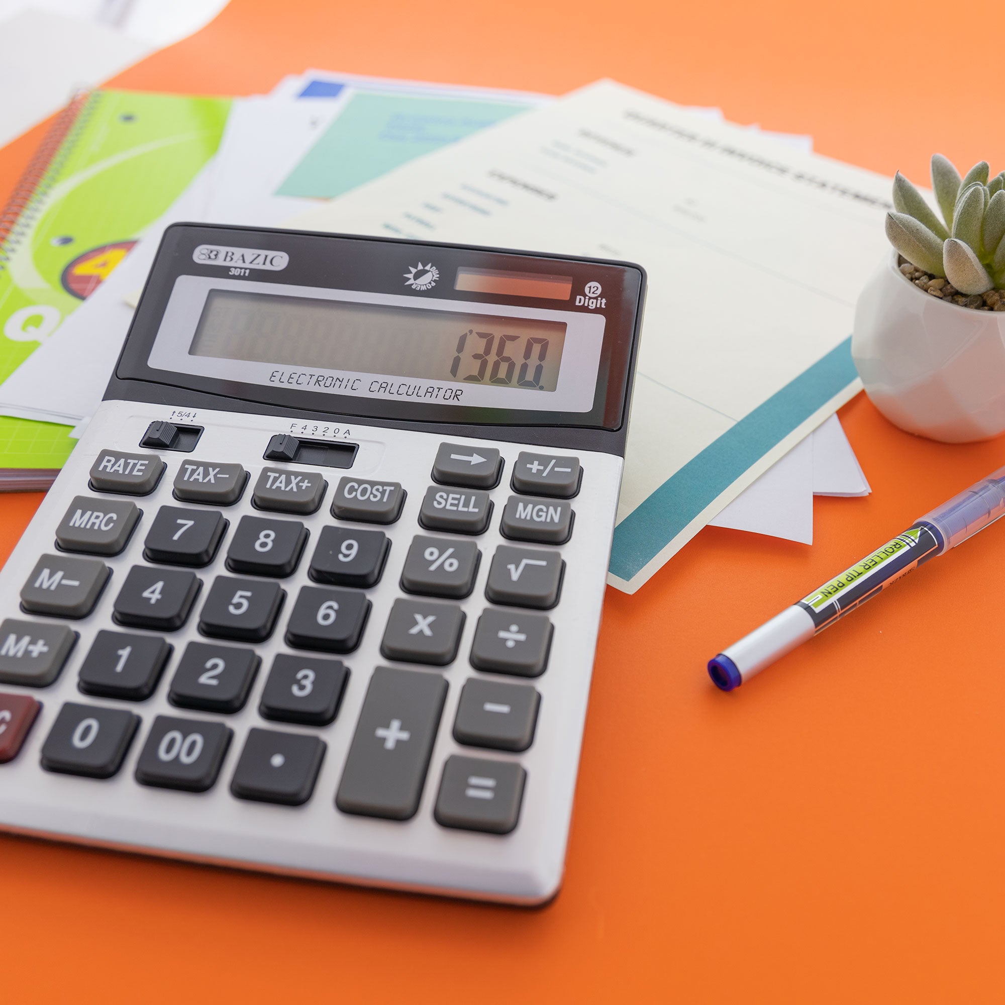 12-Digit Desktop Calculator w/ Profit Calculation & Tax Functions