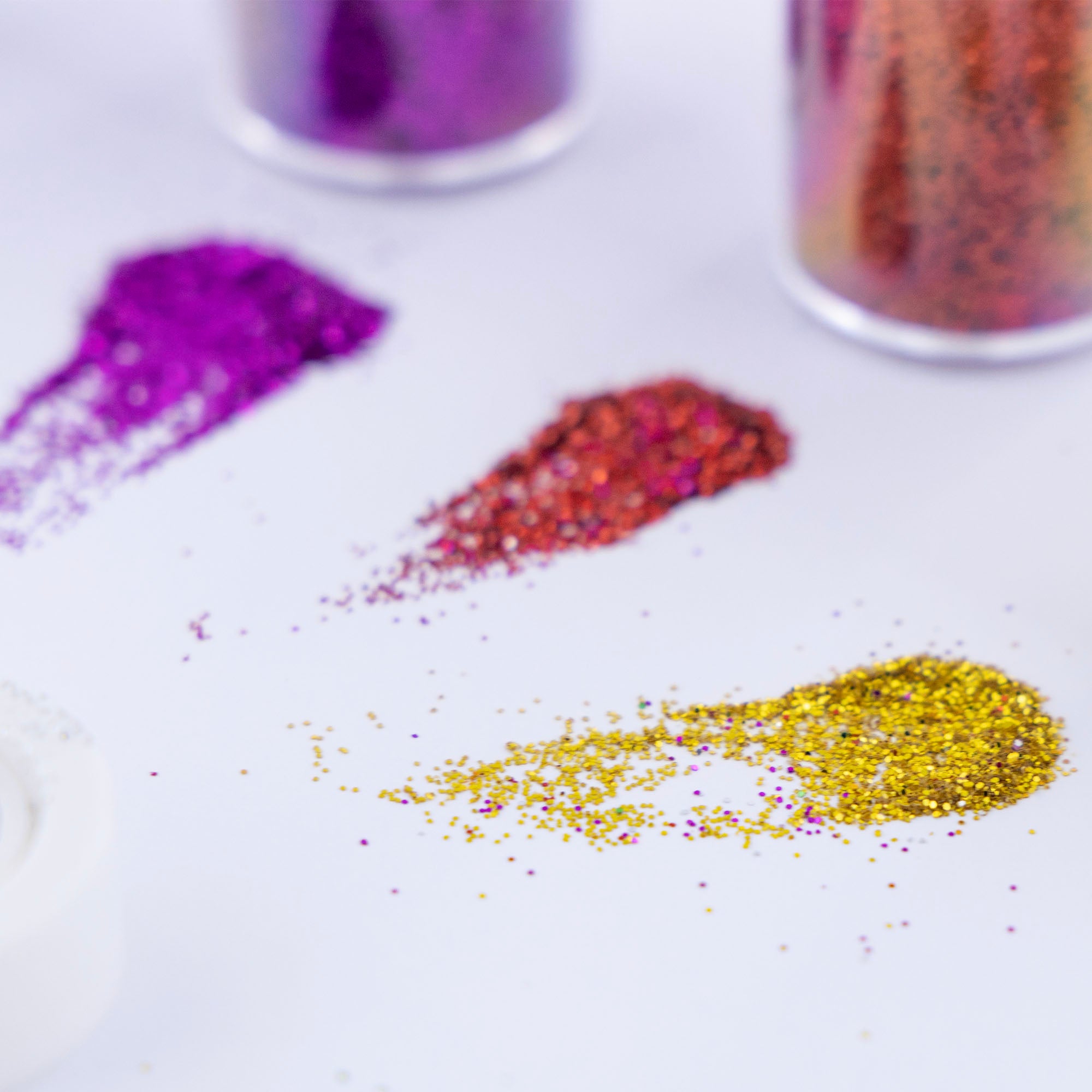 0.28 oz (8g) 4 Primary Color Glitter Shaker