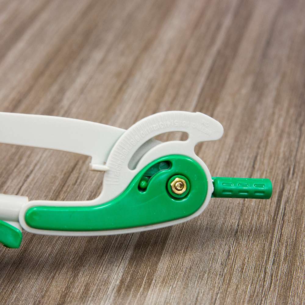 Scale-Arm Compass w/