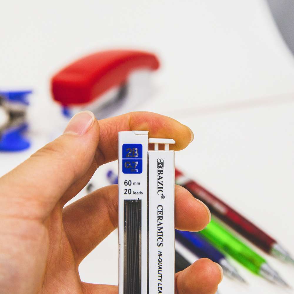 Tri-Angle 0.7 mm Mechanical Pencil w/ Ceramics High-Quality Lead