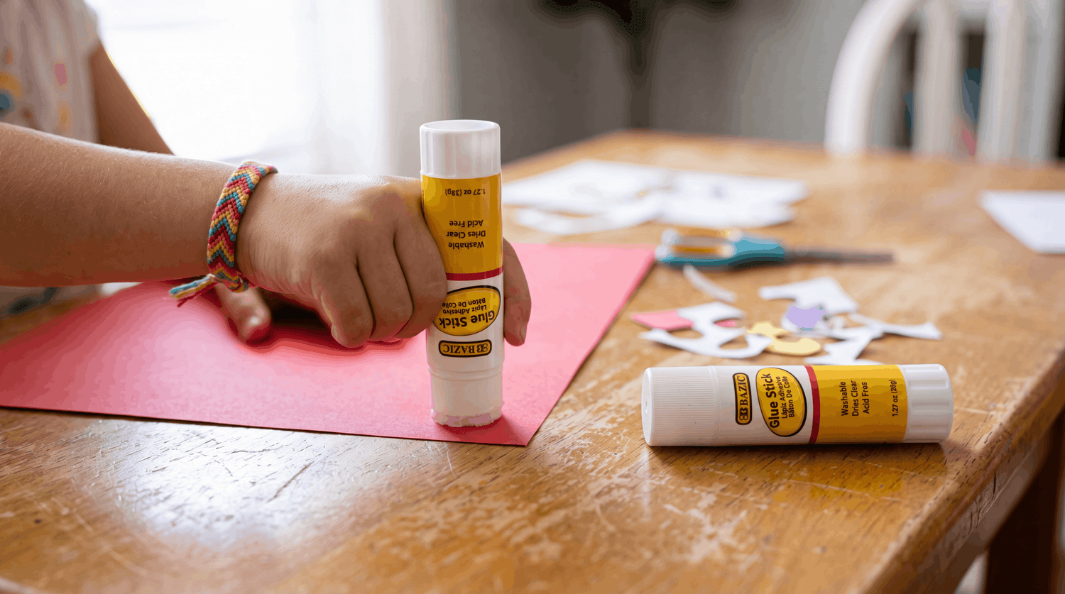The Glue Guide: Which Glue to Use for Every Job