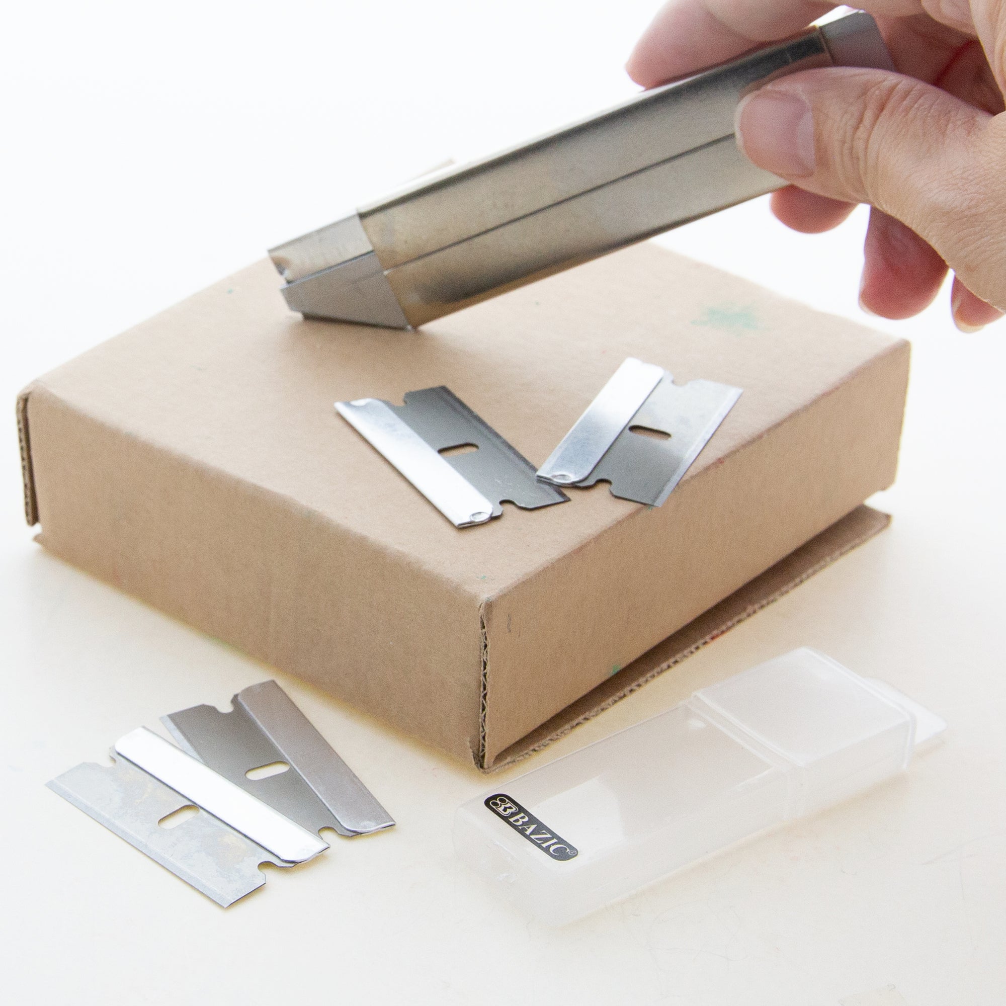 Box Cutters, Retractable Blade, for Boxes Cartons Crafts