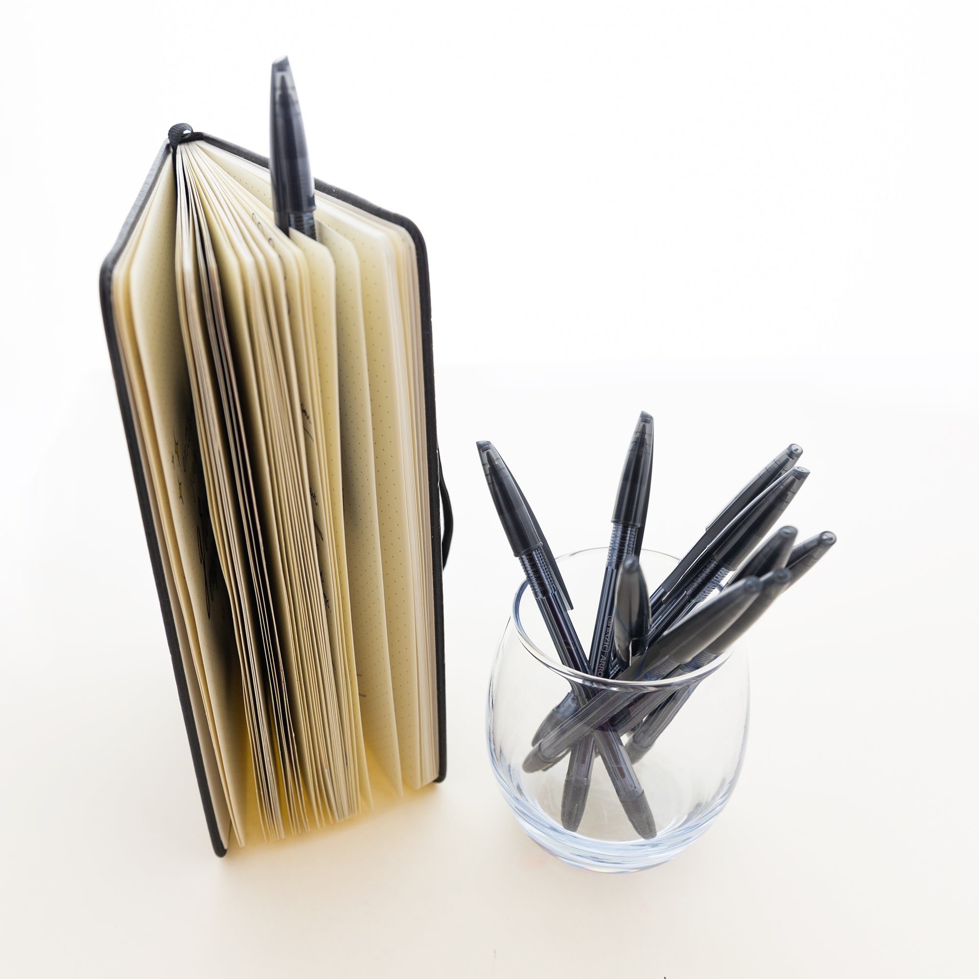 Arrow Black Stick Pen (10/Pack)