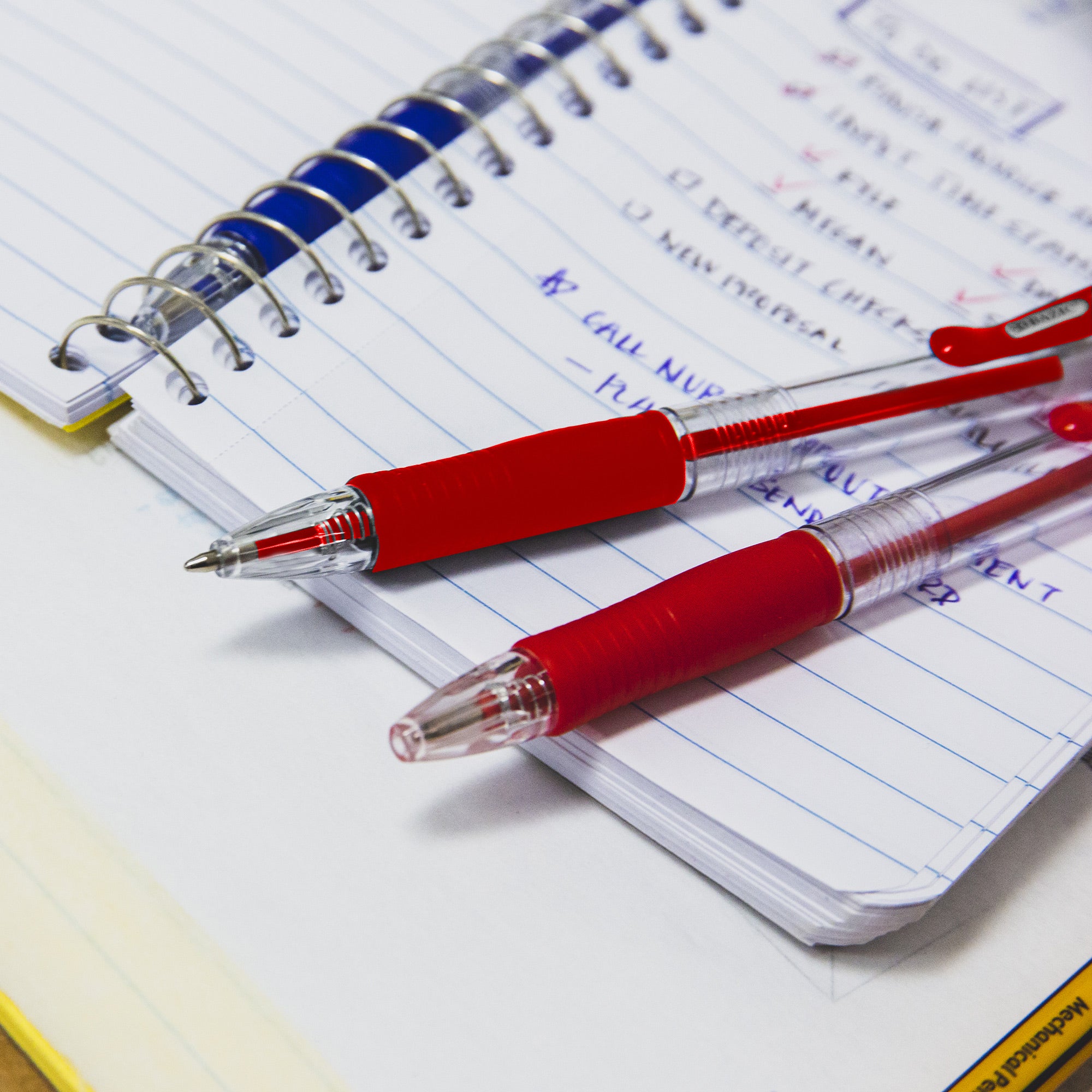 Red Retractable Ballpoint Pens, 5 Count, 1.0 mm Medium