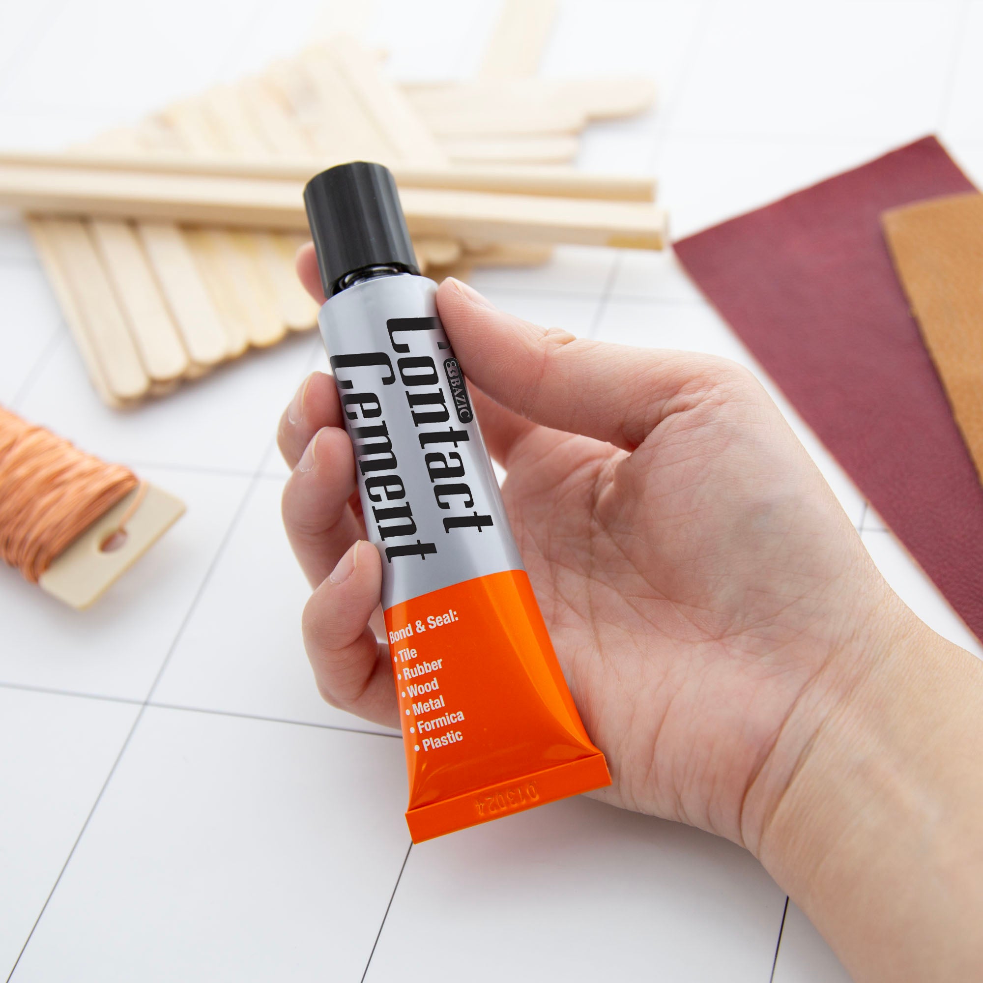 Contact Cement, 1 fl oz, for Tile Rubber Wood