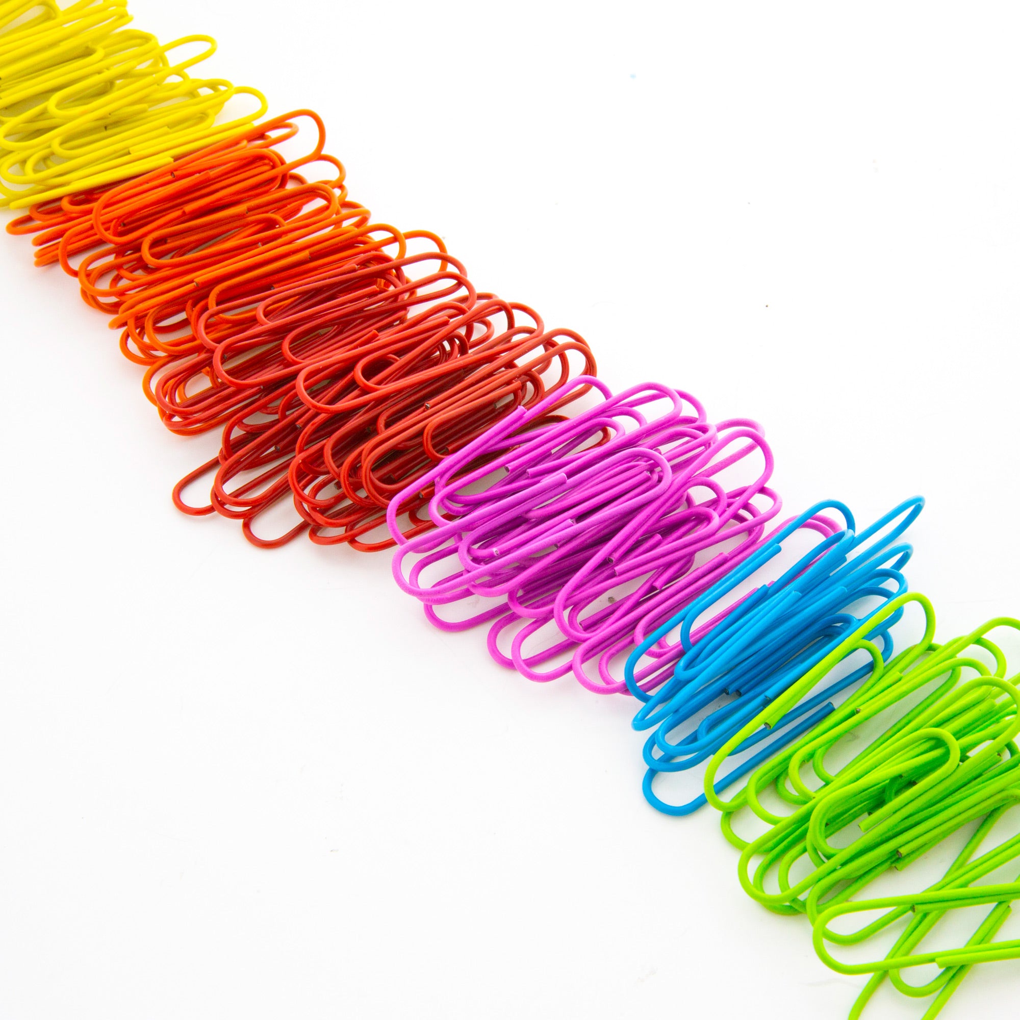 Jumbo Paper Clips, 50 mm, Vinyl-Coated, 100 Count