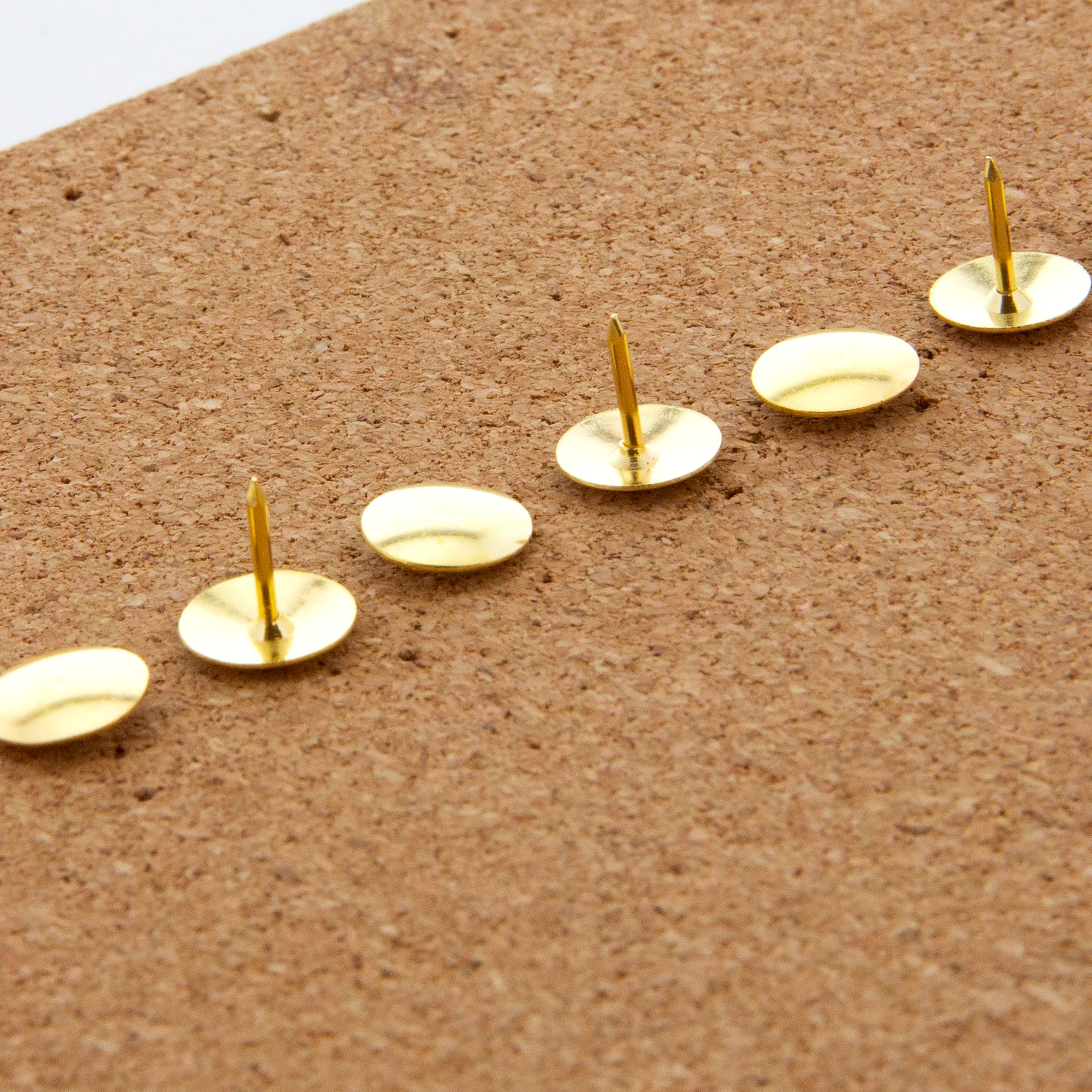 Brass-Plated Thumb Tacks, 200 Count, Gold
