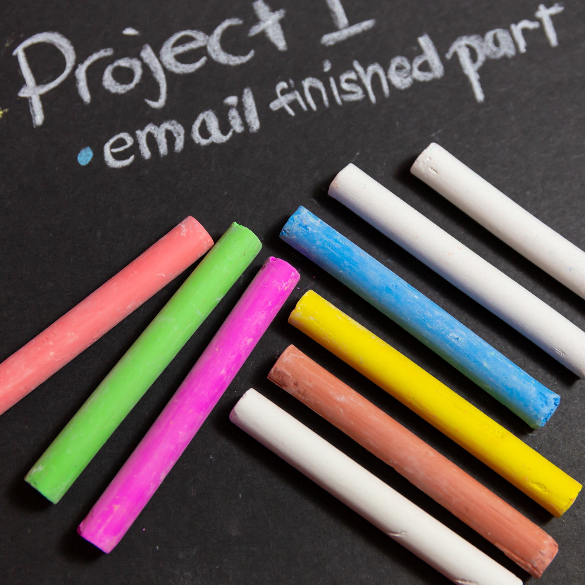 12 Color and 12 White Chalk, 24 Sticks, With Eraser