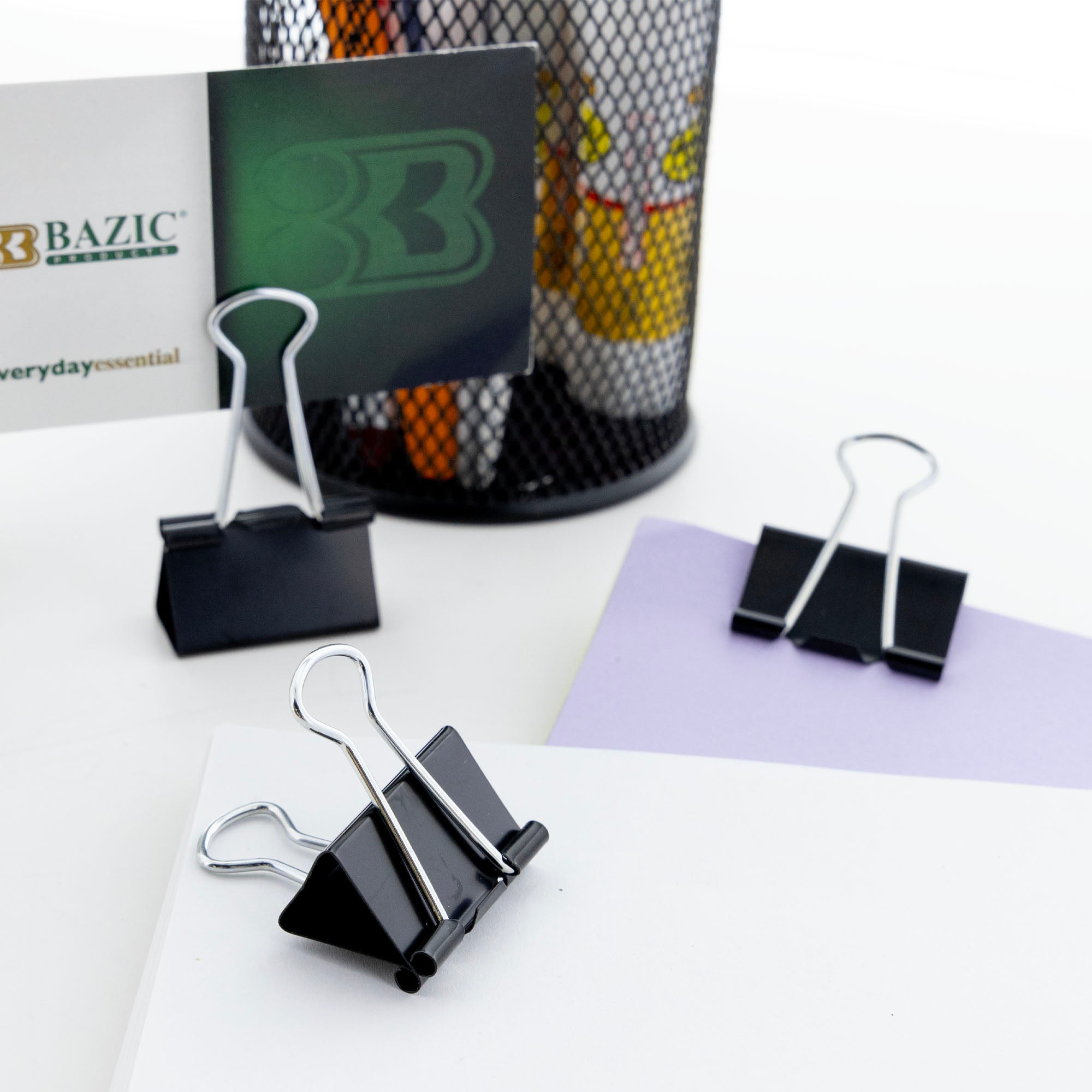 Medium 1 1/4&quot; (32mm) Black Binder Clip (12/Box)