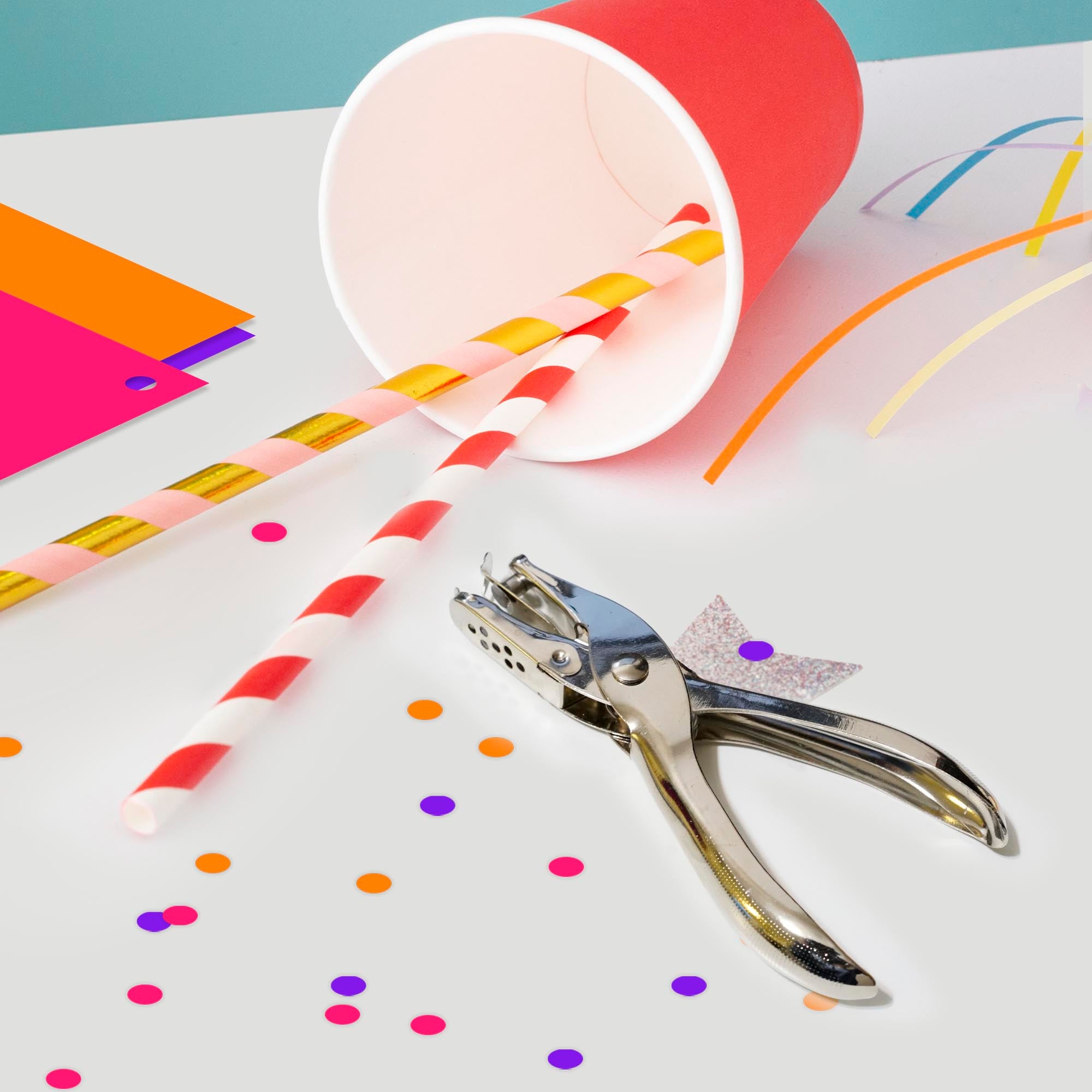 Single Hole Punch, 0.25" Holes, 5-Sheet Capacity