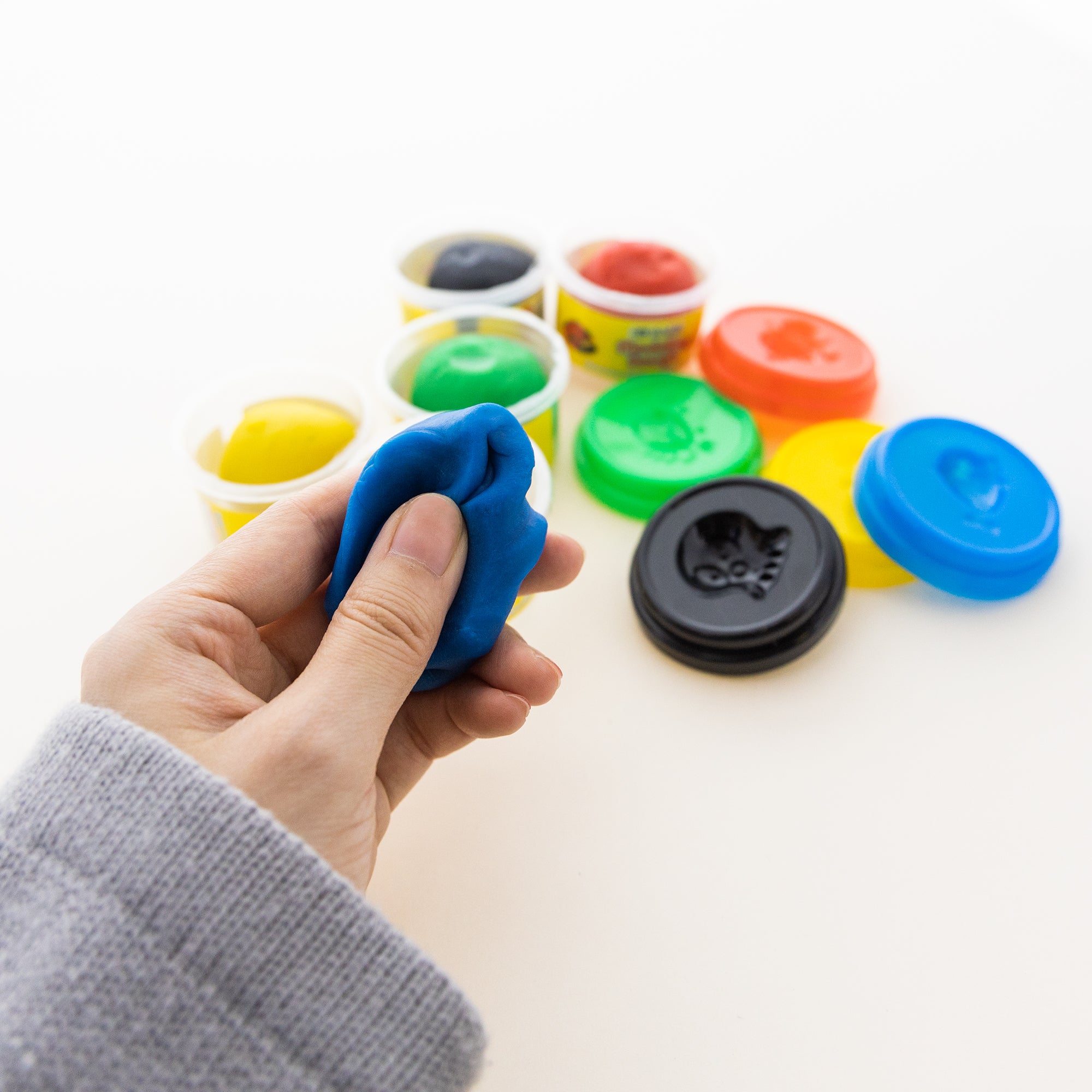 Primary Color Modeling Dough, 1 oz, 5 Pack