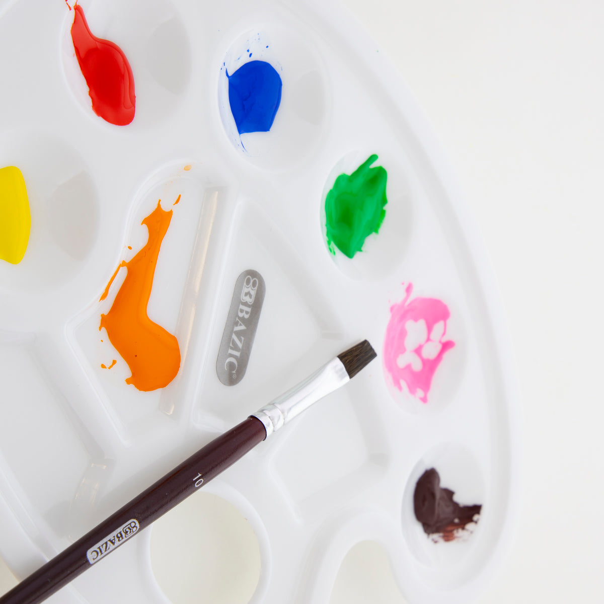 Oval Paint Mixing Palette with Thumb Hole, 10 Wells