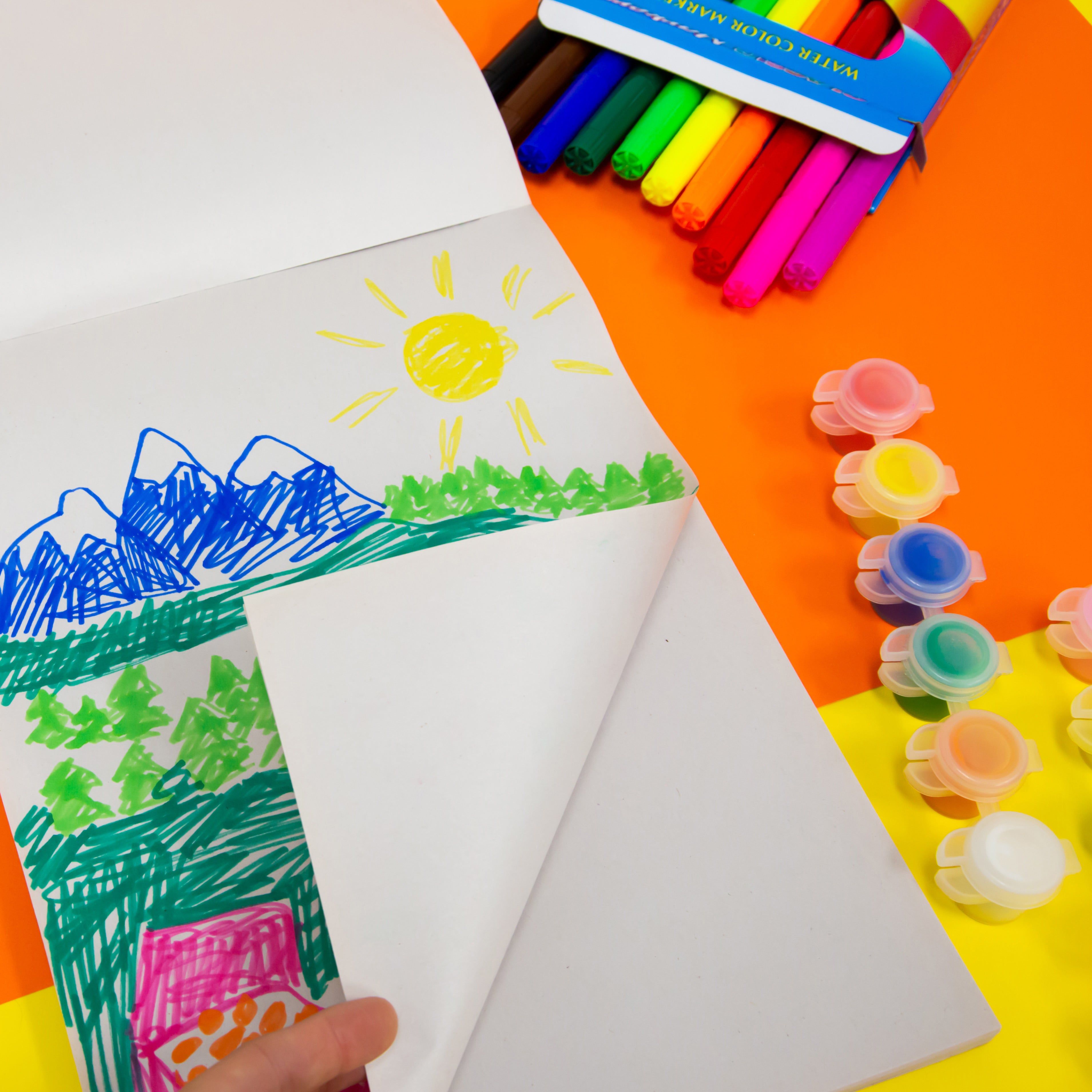 Doodle Pad, 9 x 12 in, 50 Sheets, for Kids Drawing Sketching