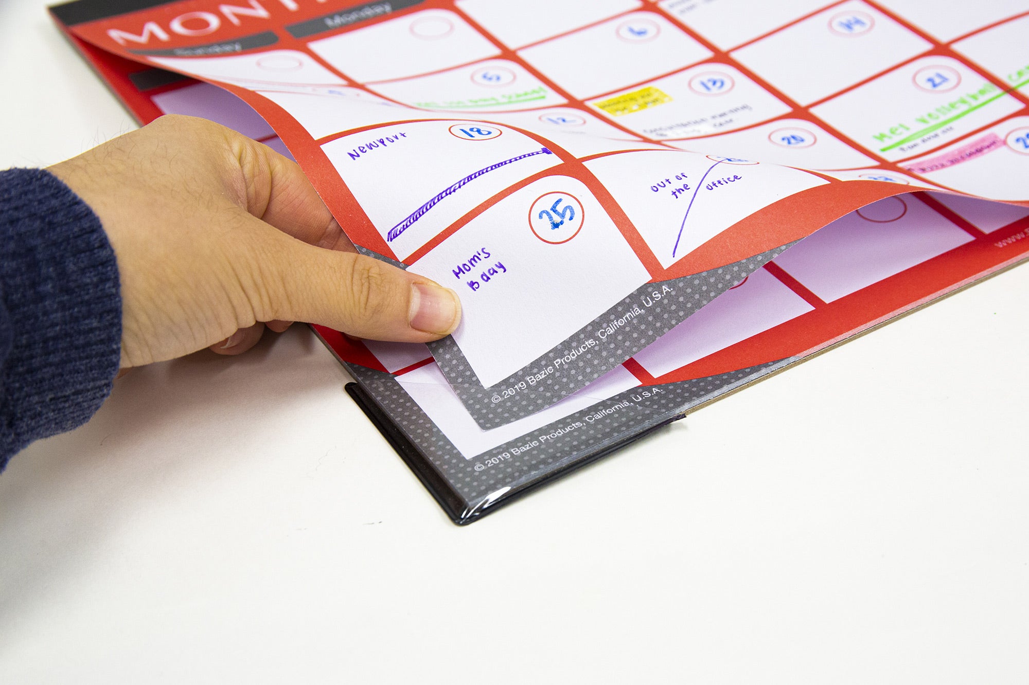 Undated 12-Month Desk Pad Calendar, 11 x 17 in