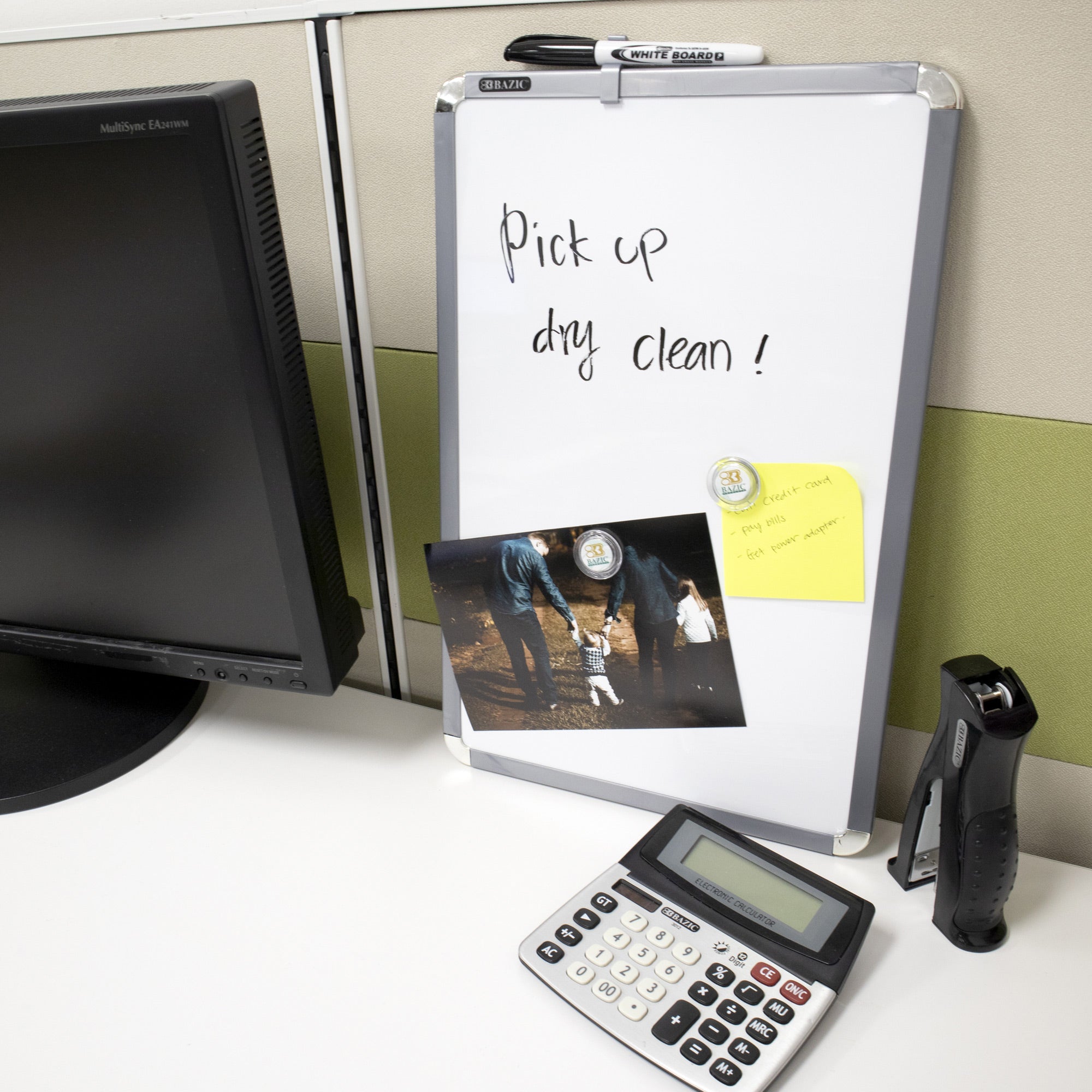 CLASSIQUE Magnetic Dry Erase Board, 11 x 17 in