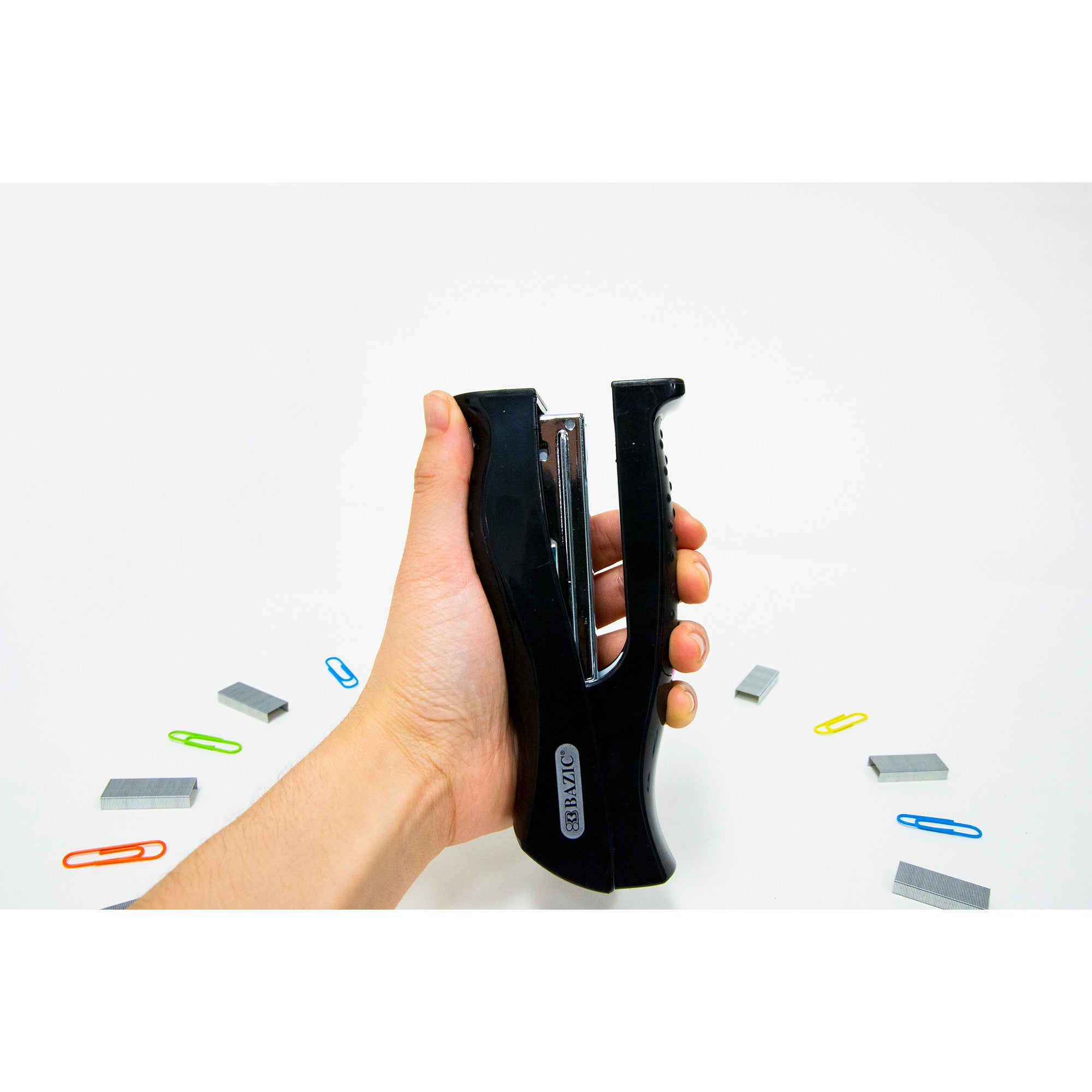 Stapler with Staples, Standard 26/6, Black, 500 Count