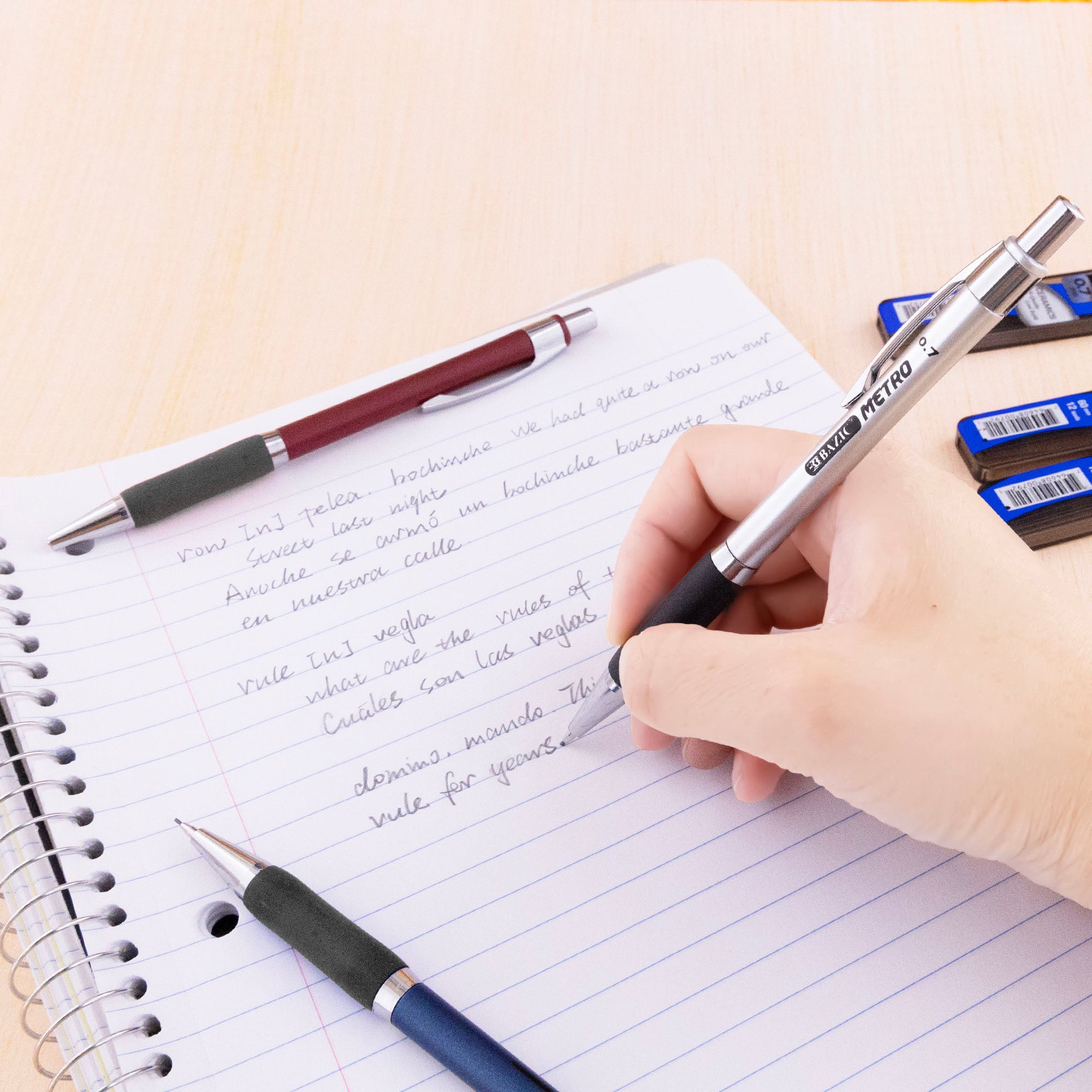 Metro 0.7 mm Mechanical Pencil, 2B Ceramic Lead, Refillable