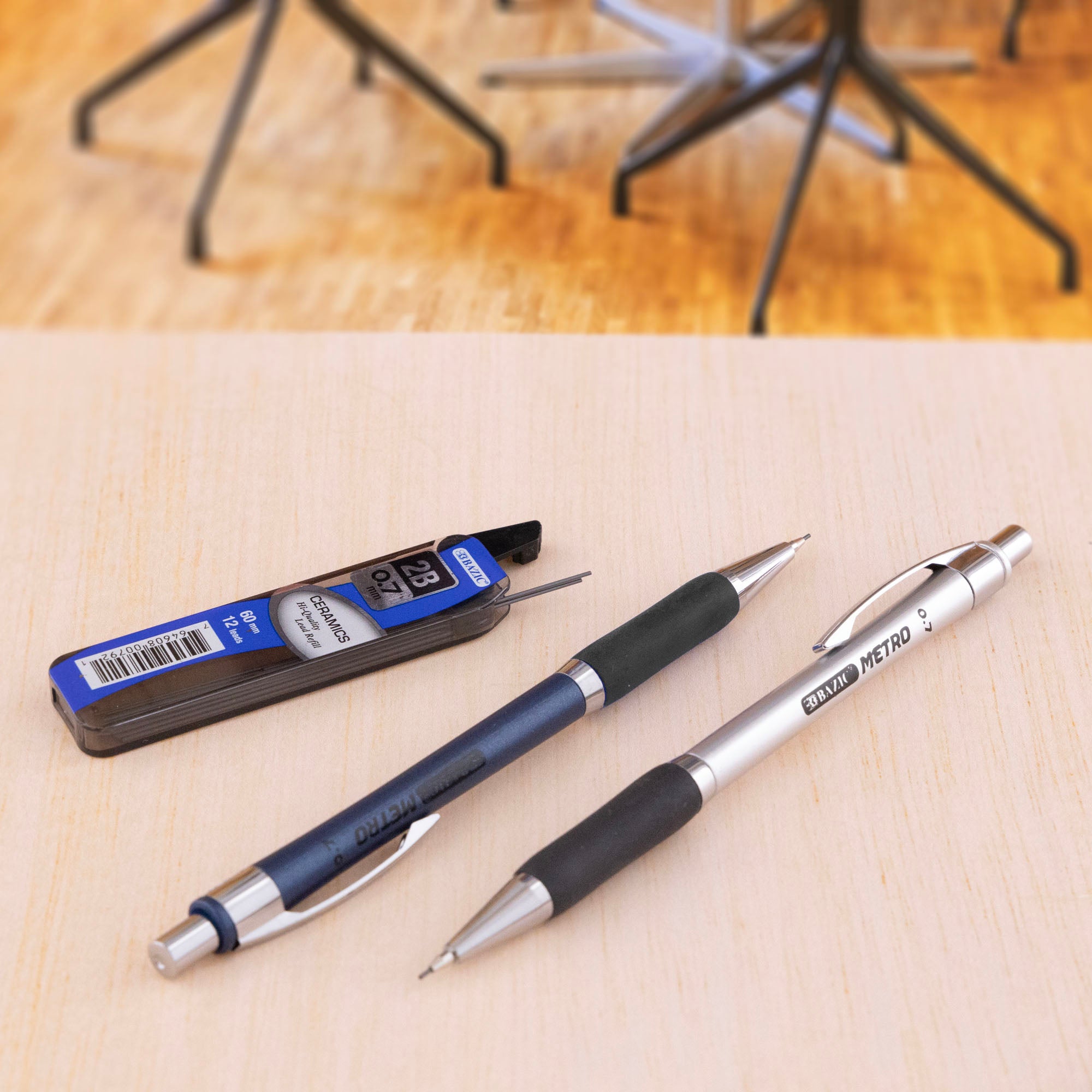 Metro 0.7 mm Mechanical Pencil, 2B Ceramic Lead, Refillable