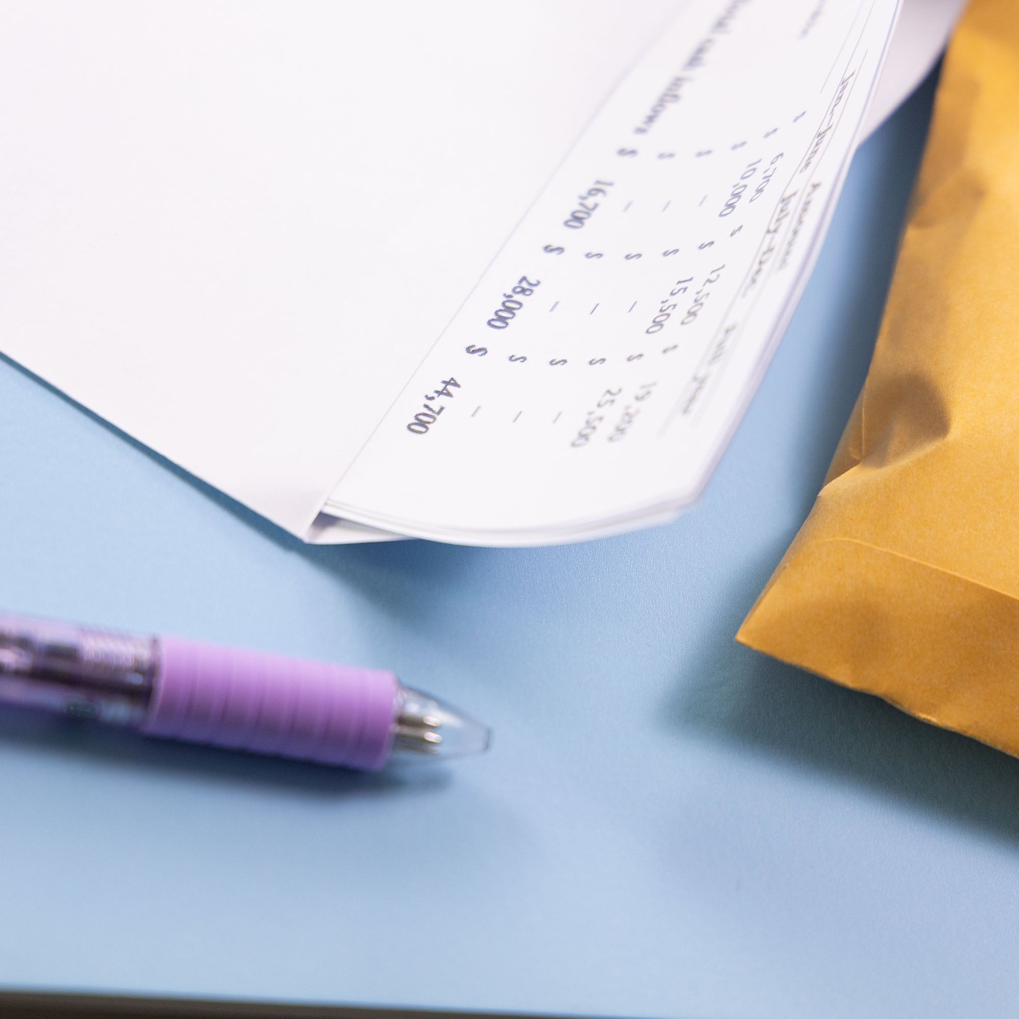 Self-Seal White Envelope 9&quot; x 12&quot; (5/Pack)