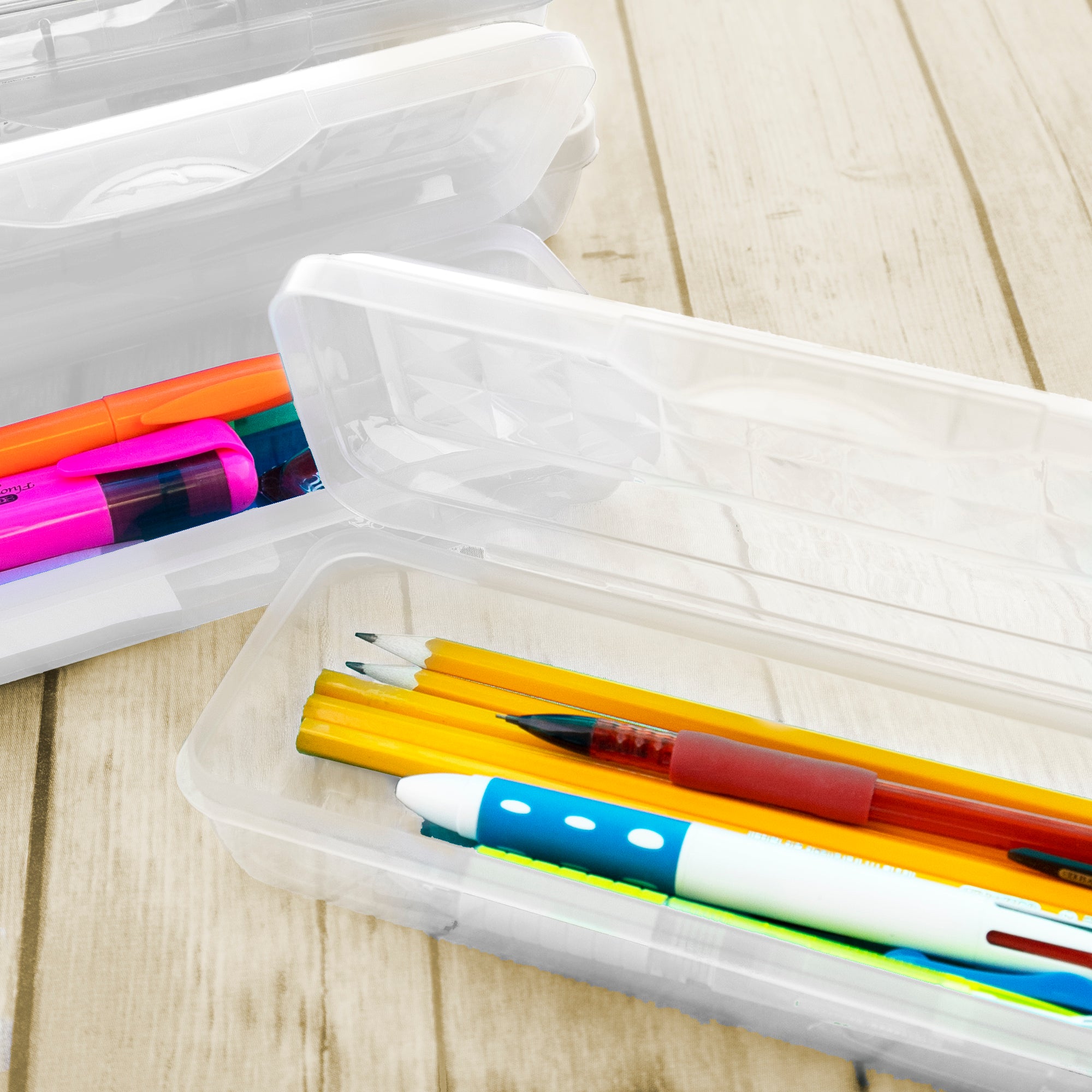 LUCENT Clear Pencil Box, 8 x 3 3/8 x 1 7/8 in