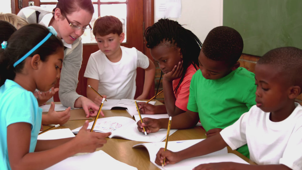 Load video: 86-Piece Elementary School Supplies Kit