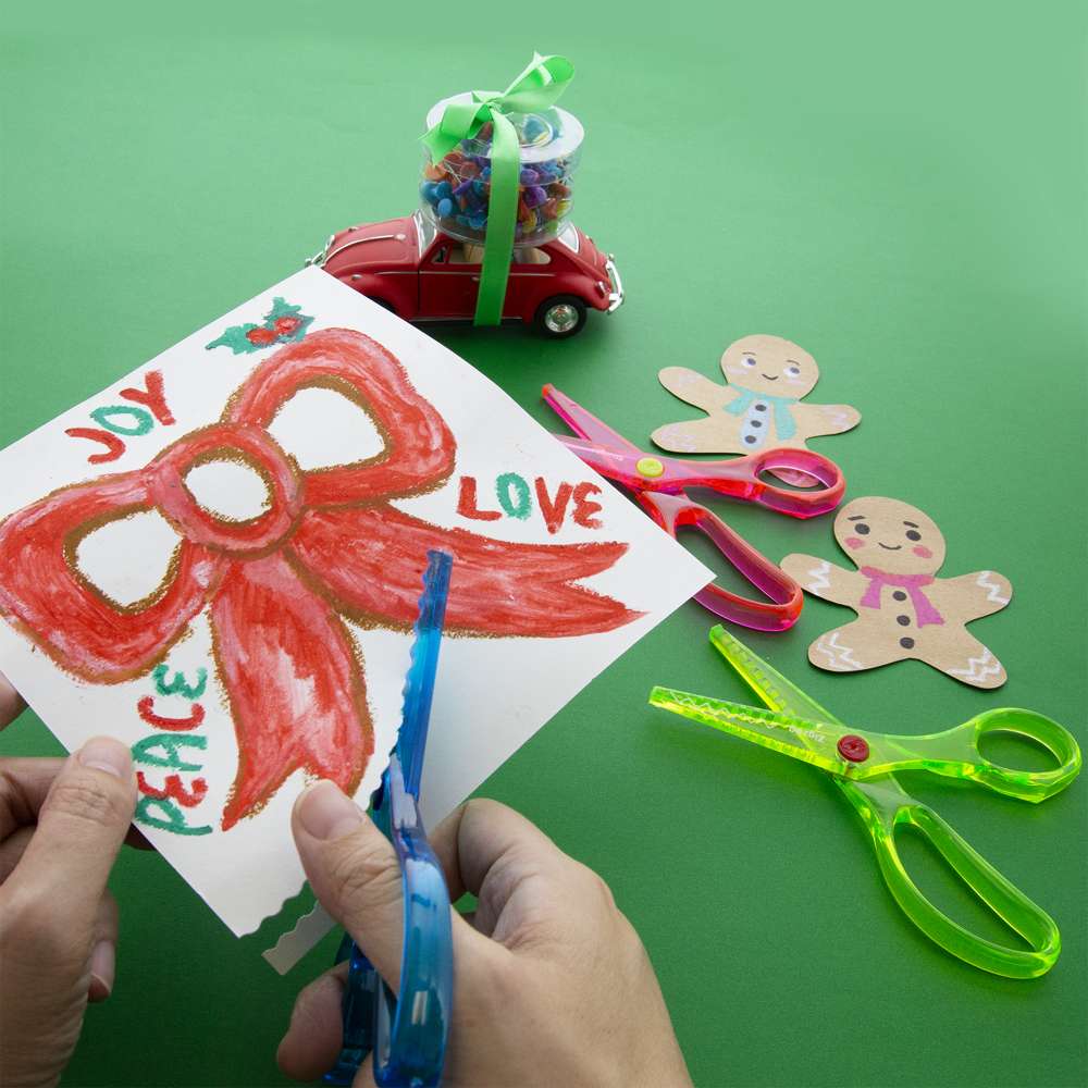  Scissors Bulk 100 Pack of Kids Scissors Bulk 5 Inch Blunt Tip  Safety Classroom Scissors Perfect for School & Crafts : Arts, Crafts &  Sewing